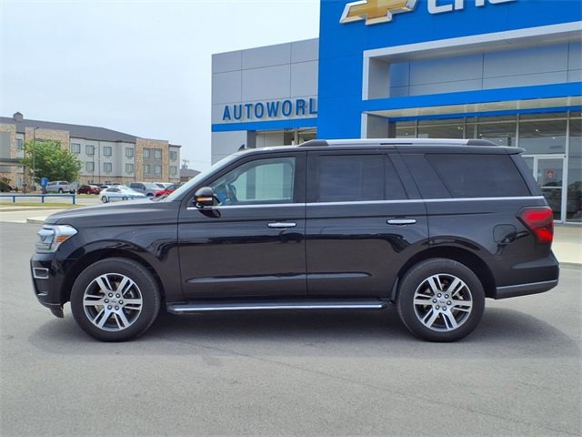 2022 Ford Expedition Limited photo 4