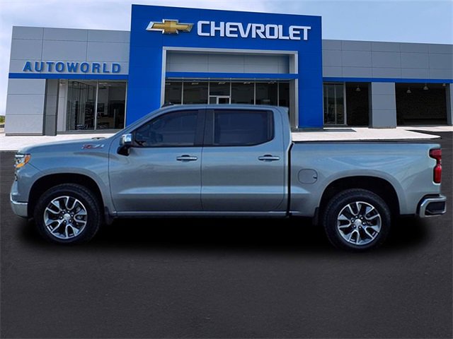 2026 Chevrolet Silverado 1500 LT photo 4