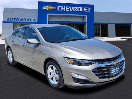 2023 Chevrolet Malibu LT Car