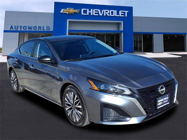 2024 Nissan Altima SV