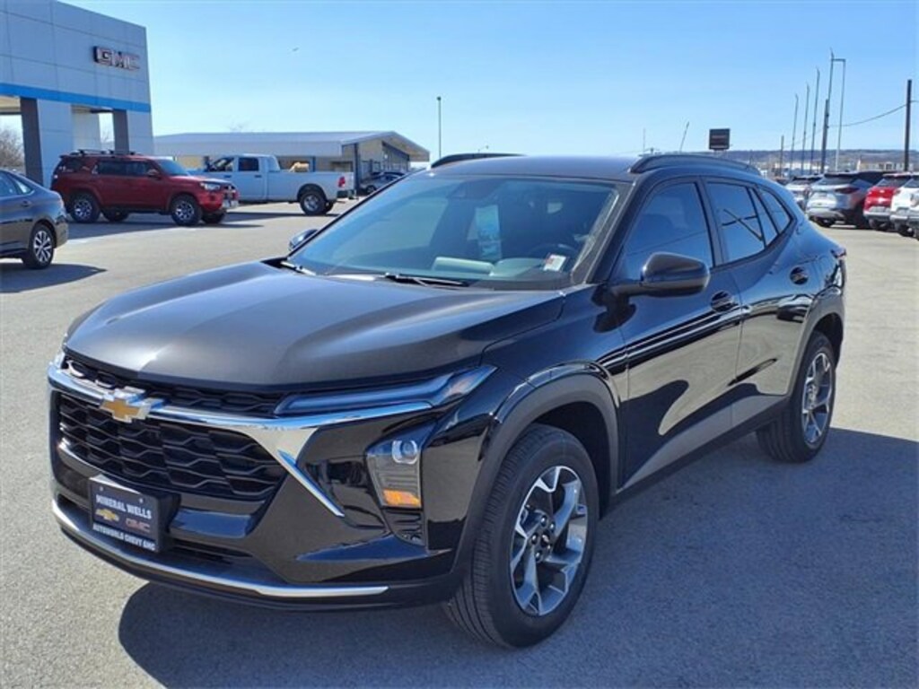 New 2026 Chevrolet Trax LT SUV