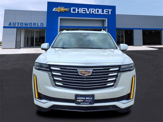 2021 Cadillac Escalade Premium Luxury Platinum photo 2