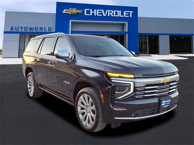 2025 Chevrolet Tahoe Premier's photo