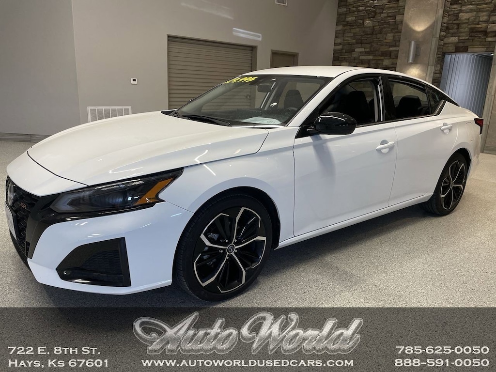 Used 2026 Nissan Altima SR Sedan