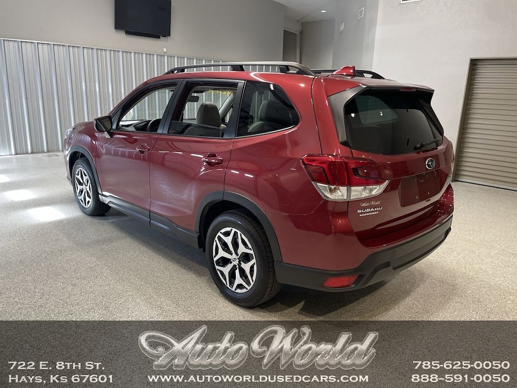 Used 2023 Subaru Forester Premium SUV