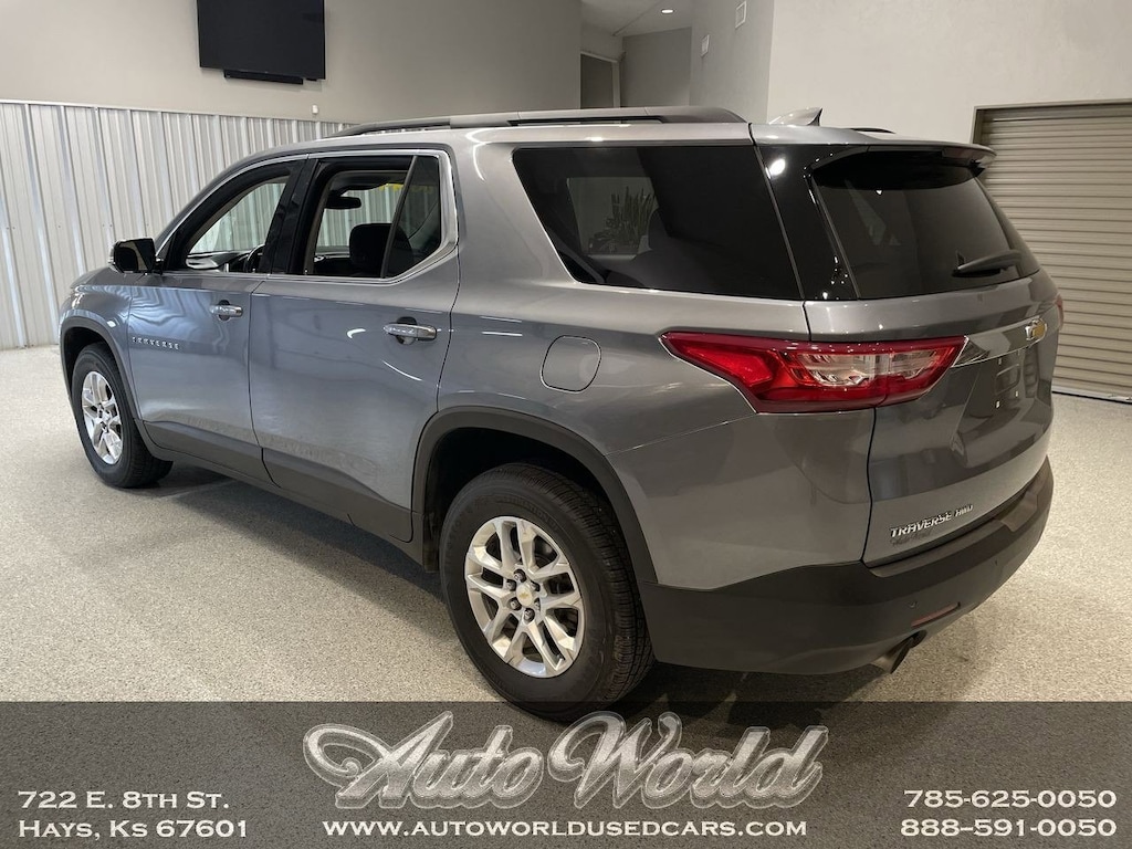 Used 2020 Chevrolet Traverse LT Cloth w/1LT SUV