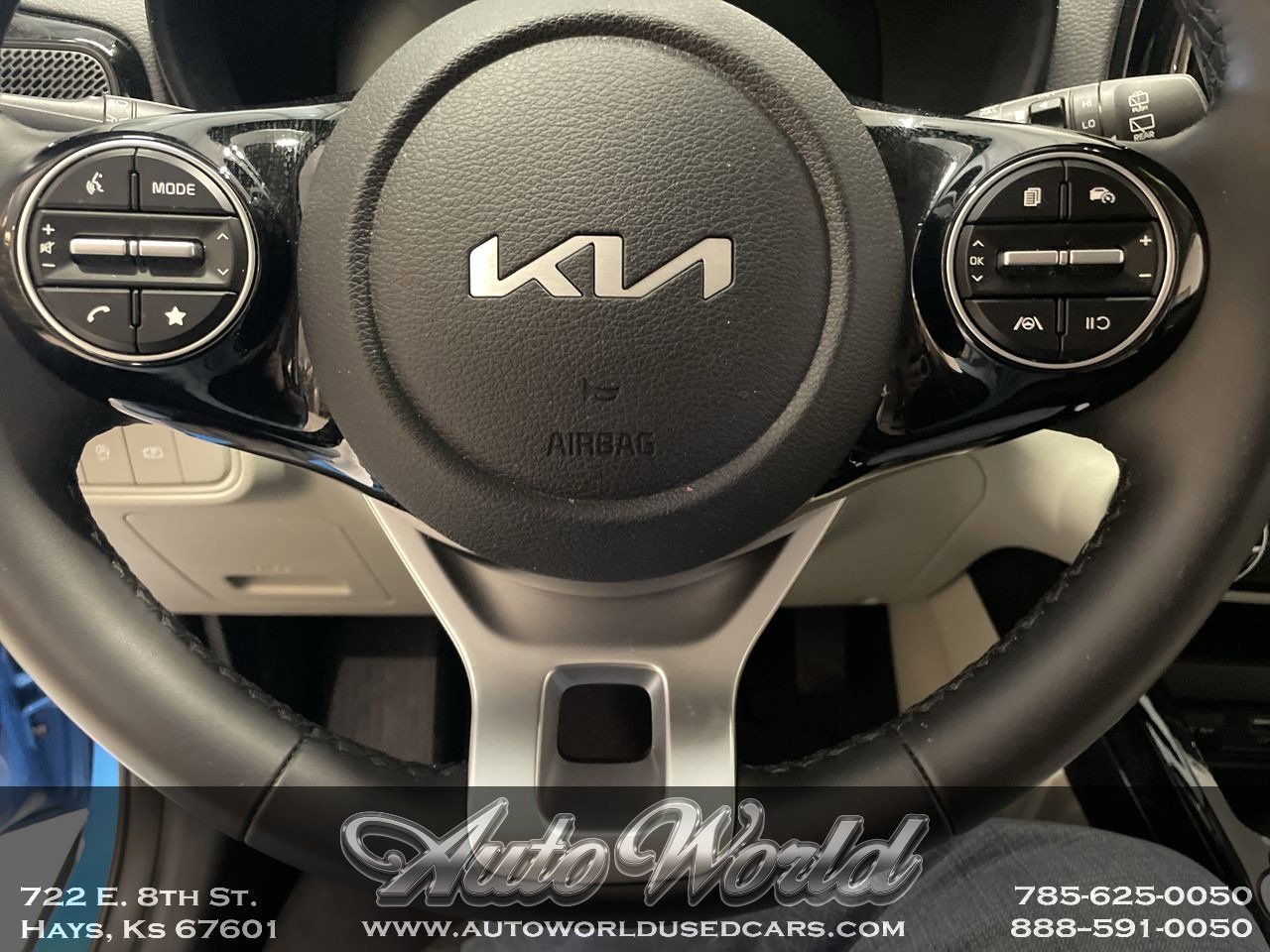 2023 Kia Soul EX - Photo 10