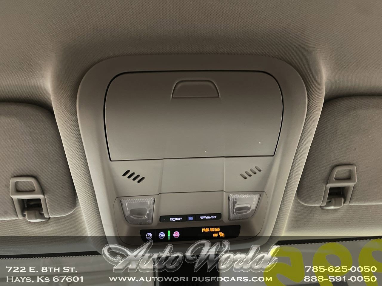 2022 GMC Terrain SLE - Photo 13