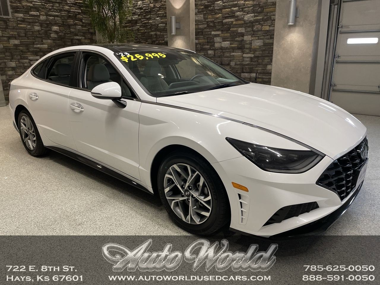 2023 Hyundai Sonata SEL's photo