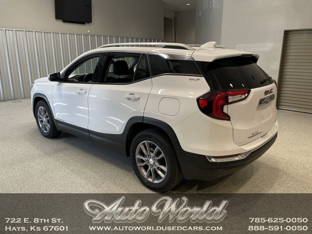 Used 2022 GMC Terrain SLT SUV