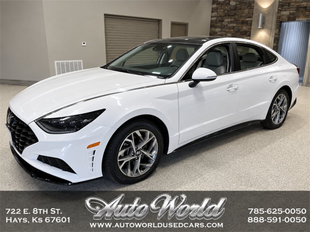 Used 2023 Hyundai Sonata SEL Sedan