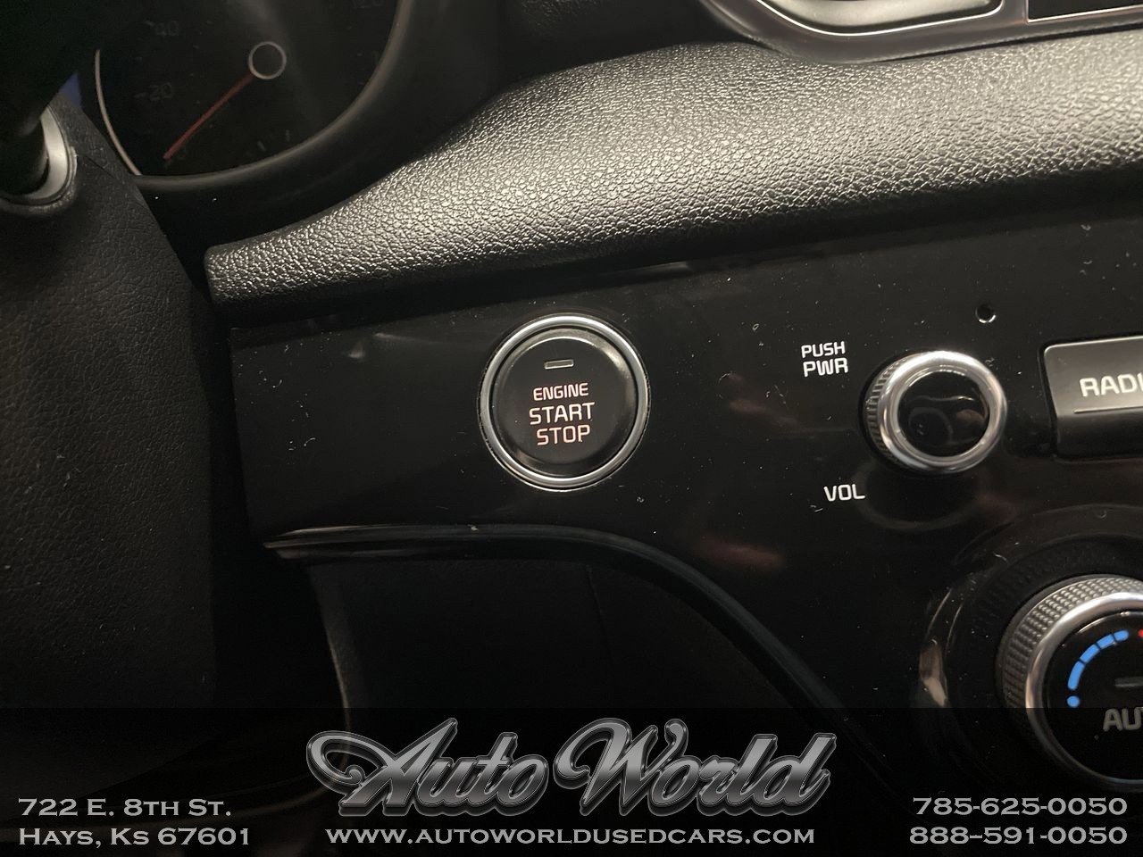 2019 Kia Sportage EX - Photo 11