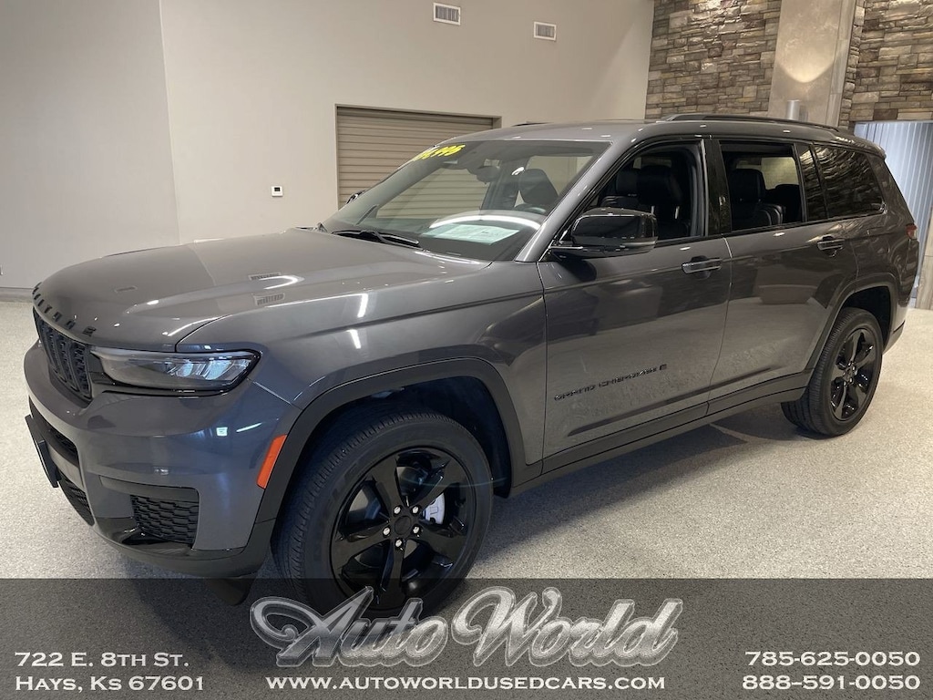 Used 2022 Jeep New Grand Cherokee Laredo SUV