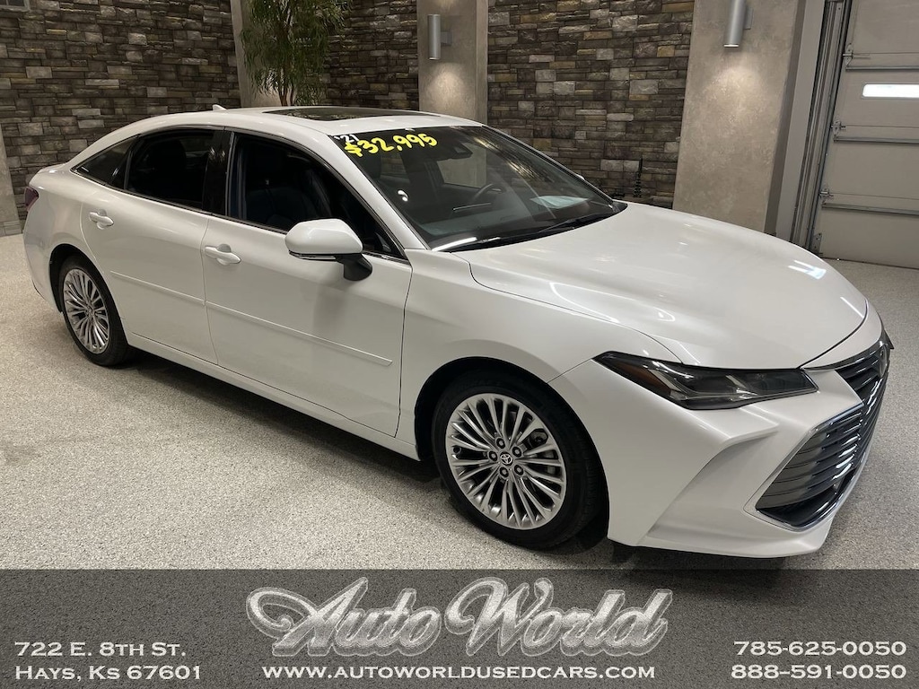 Used 2021 Toyota Avalon Limited Sedan