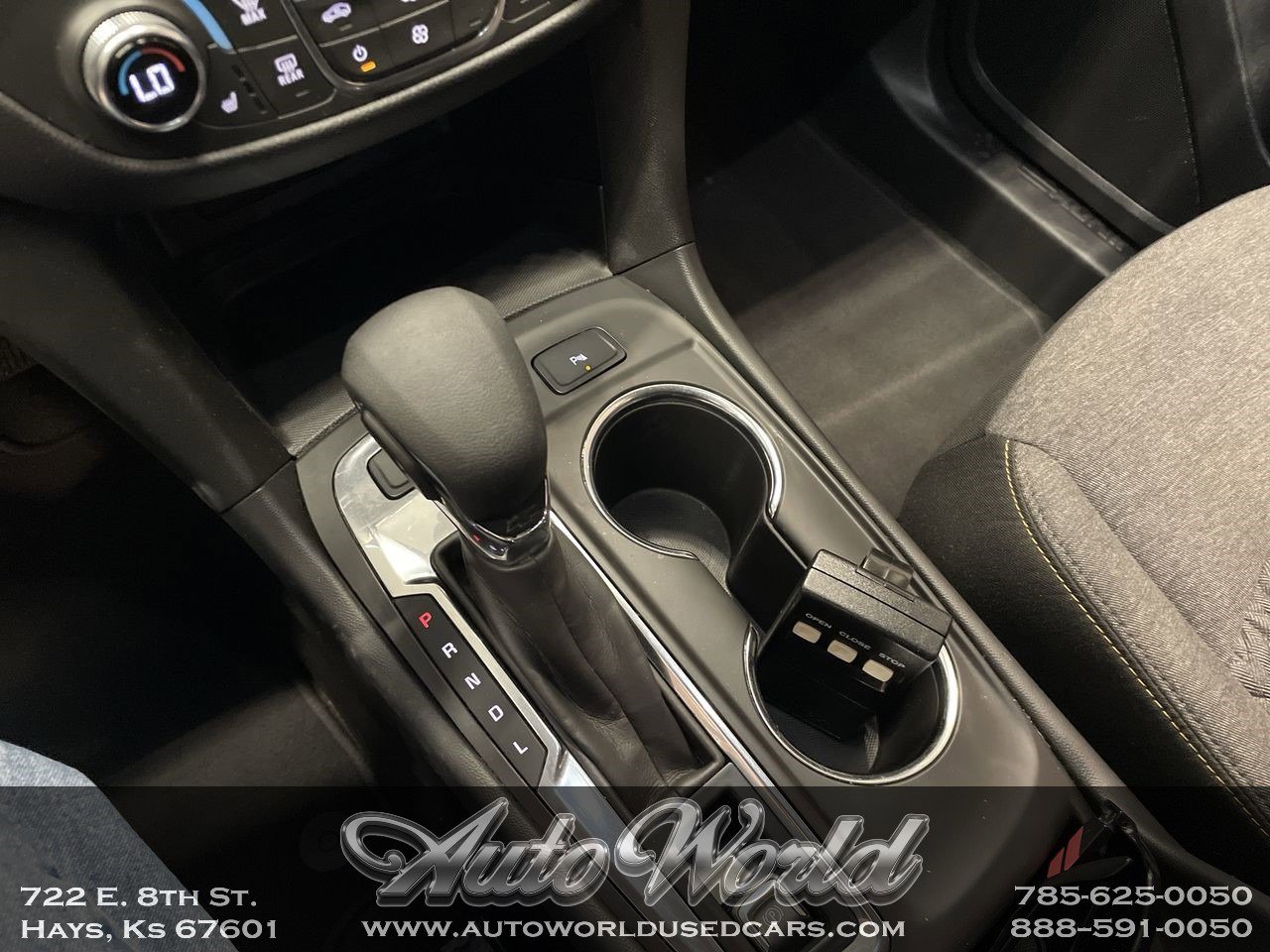 2022 Chevrolet Equinox LT - Photo 17