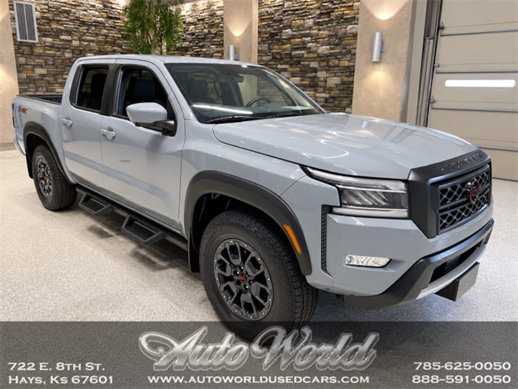 Used 2024 Nissan Frontier PRO-4X Truck Crew Cab
