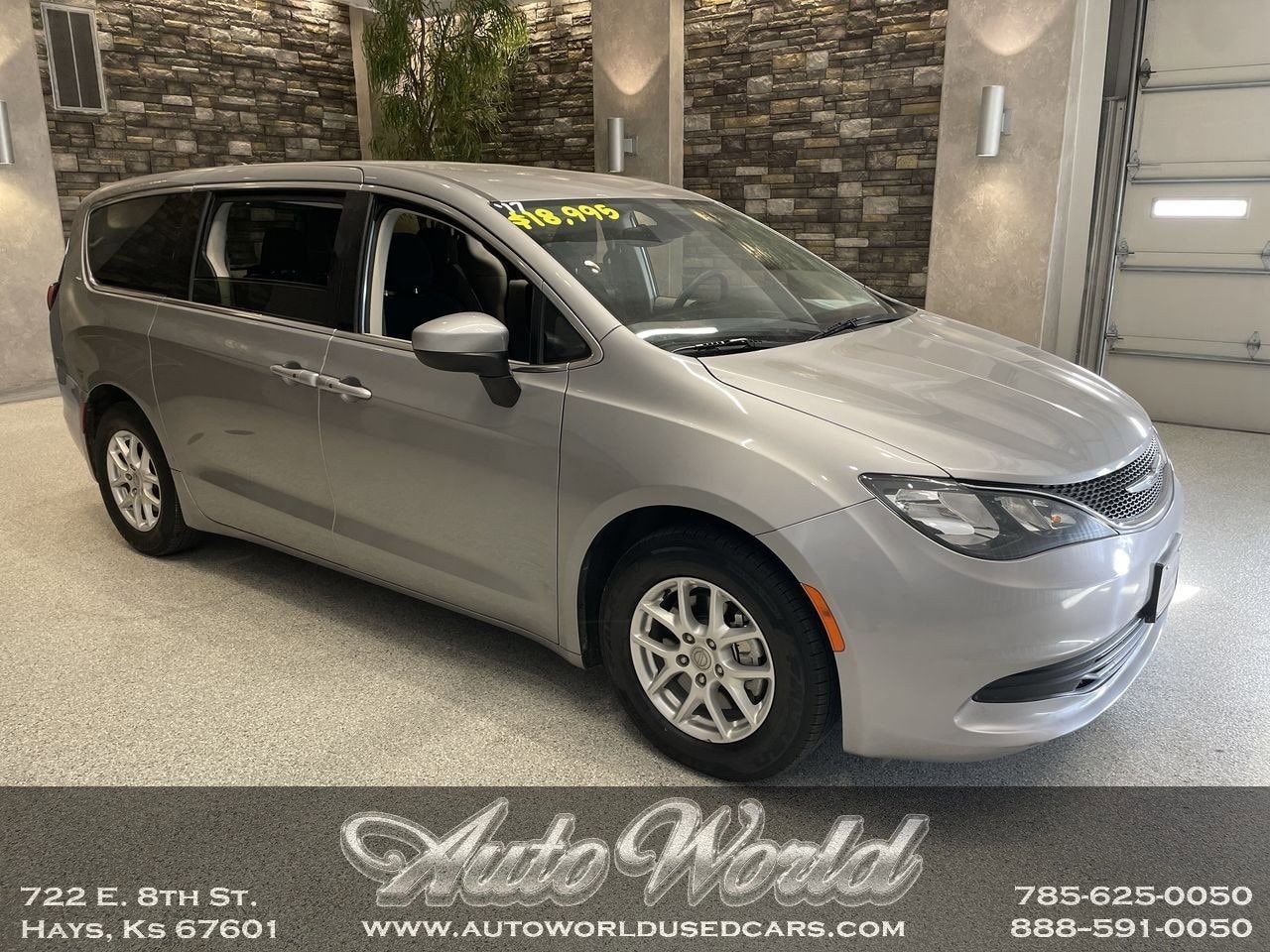 2017 Chrysler Pacifica Touring