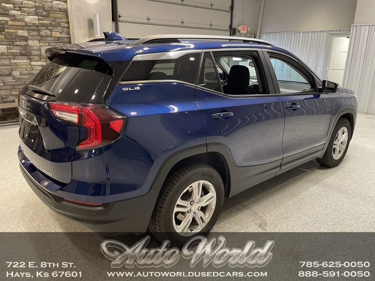 2022 GMC Terrain SLE - Photo 6