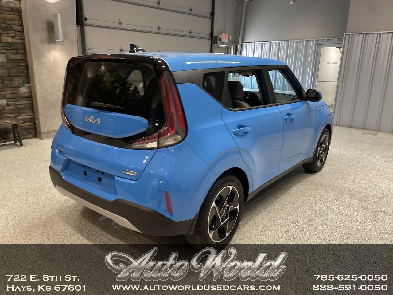 2023 Kia Soul EX - Photo 6