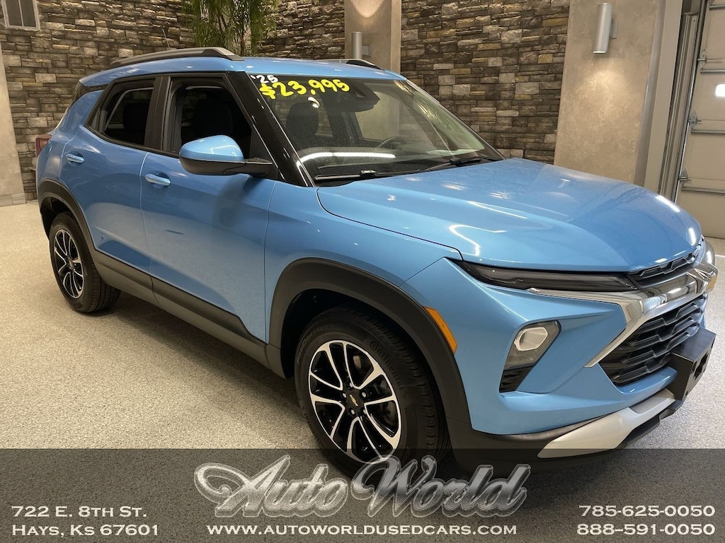 Used 2025 Chevrolet Trailblazer LT SUV