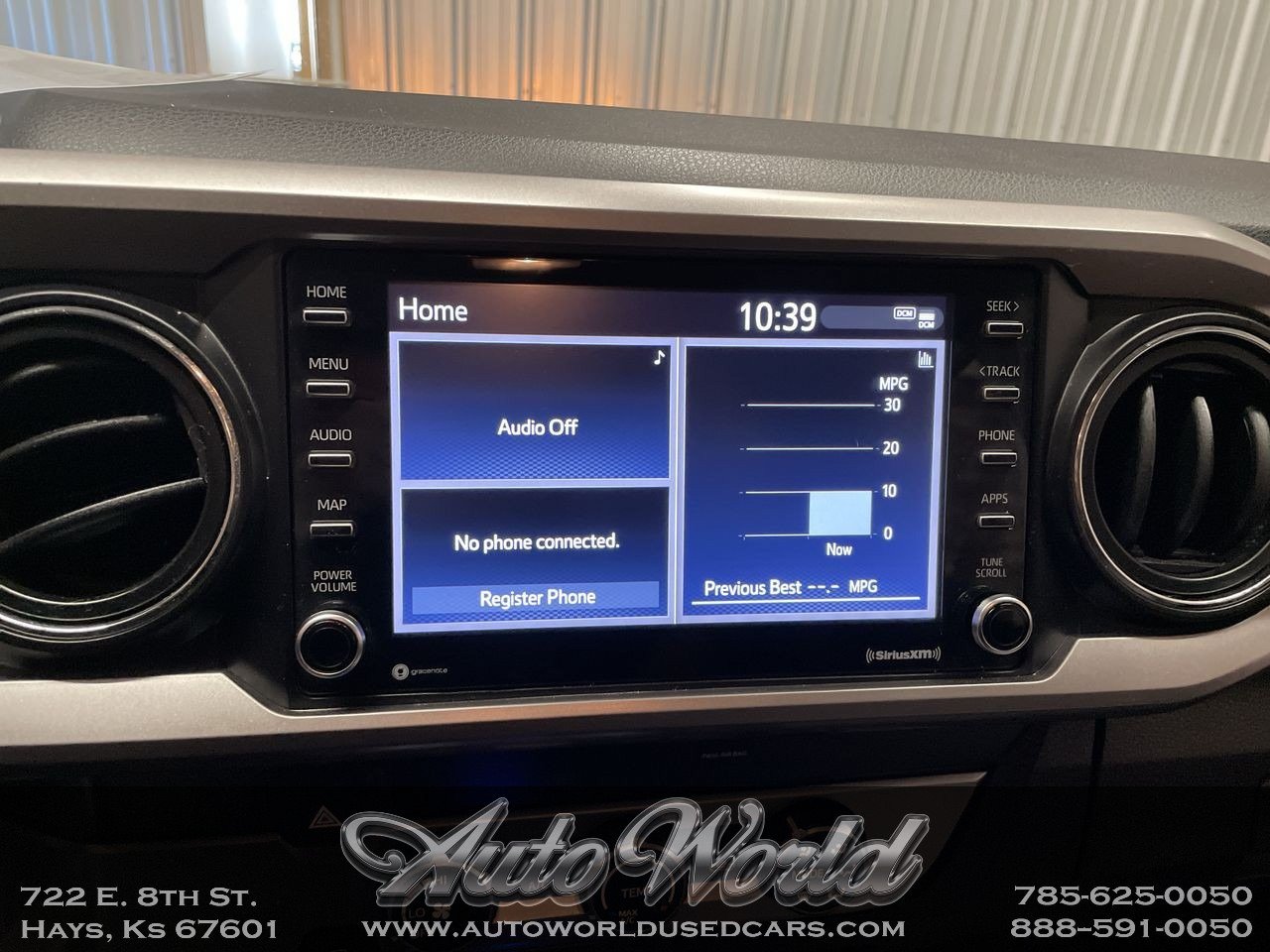 2021 Toyota Tacoma SR5 - Photo 13
