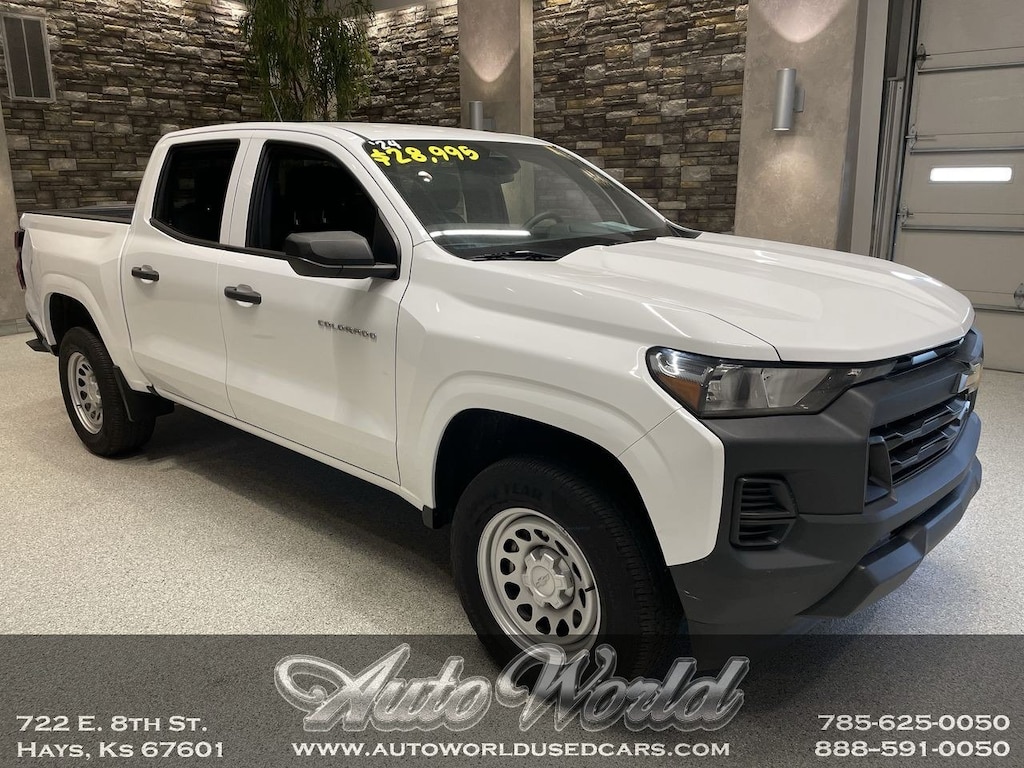 Used 2024 Chevrolet Colorado WT Truck Crew Cab
