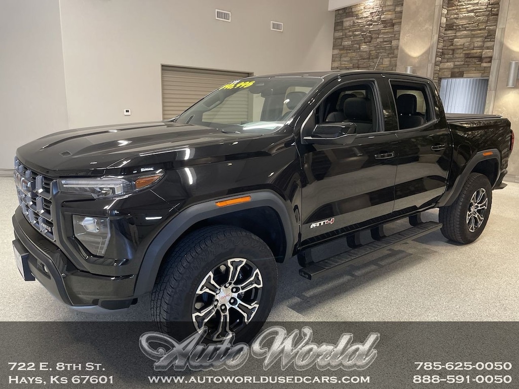 Used 2025 GMC Canyon AT4 Truck Crew Cab
