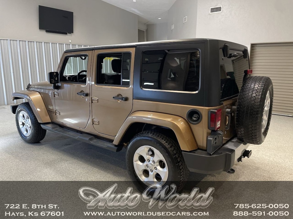 Used 2015 Jeep Wrangler Unlimited Sahara 4x4 SUV