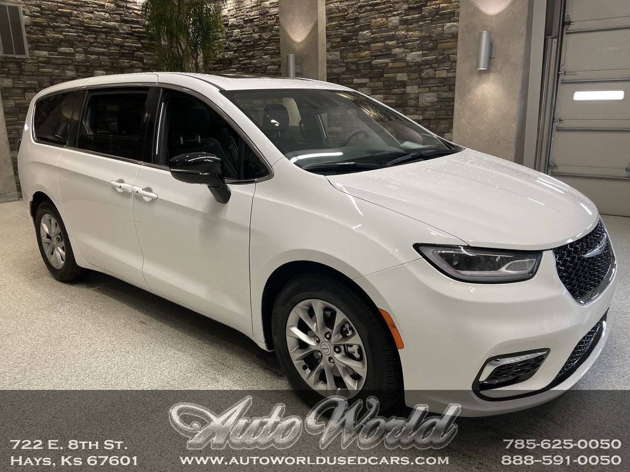 2026 Chrysler Pacifica Limited