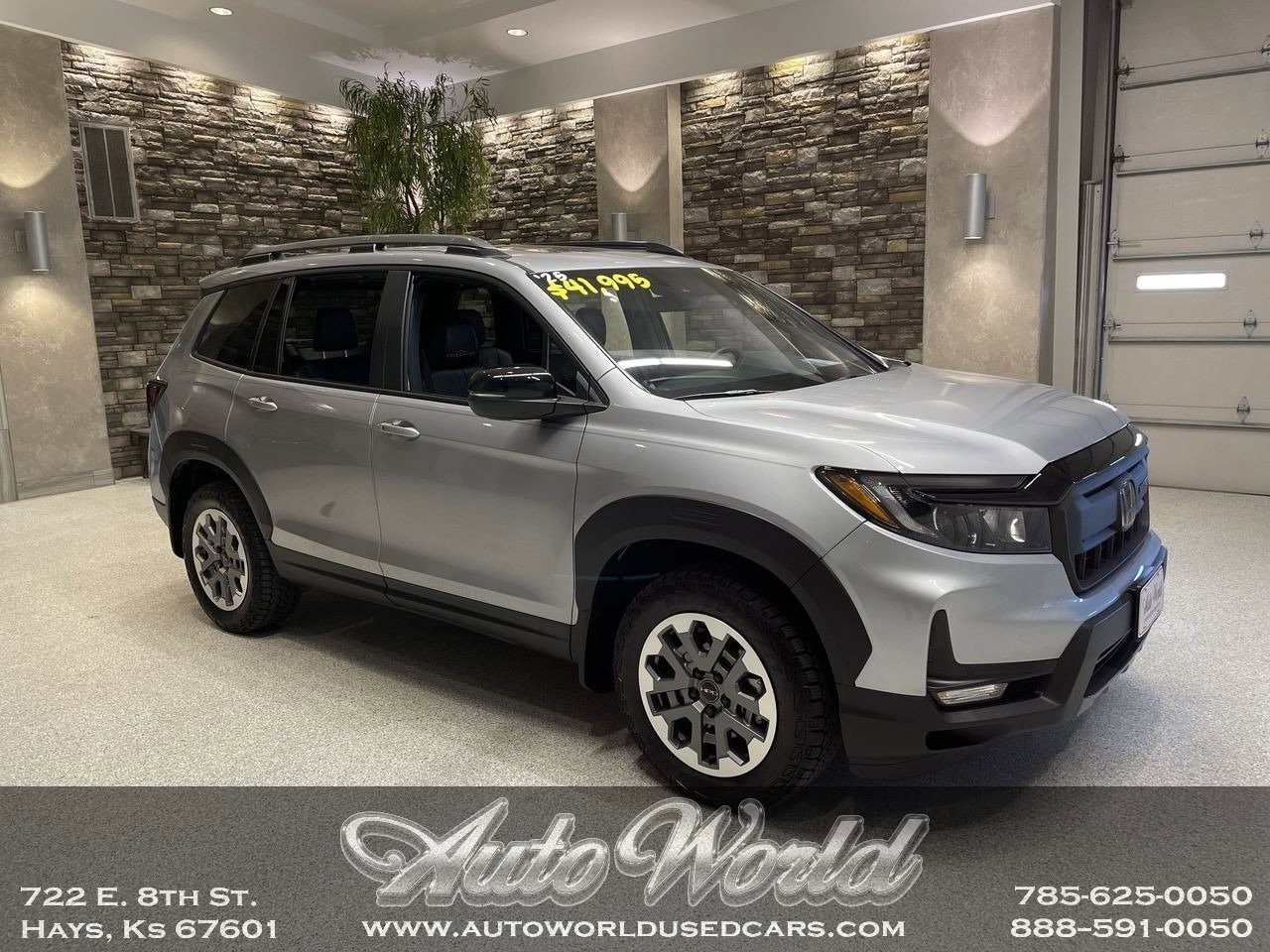 2025 Honda Passport 3.5 TrailSport 4WD Auto's photo