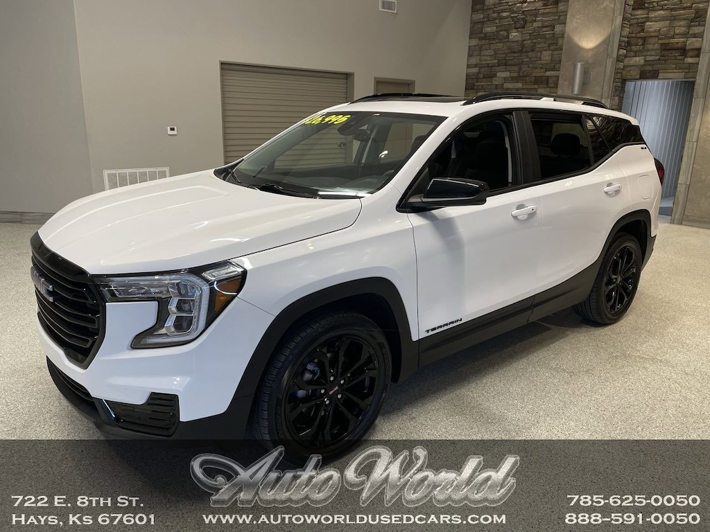 Used 2022 GMC Terrain SLE SUV