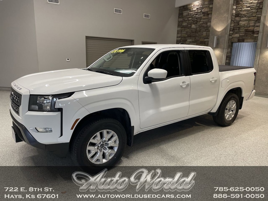 Used 2023 Nissan Frontier SV Truck Crew Cab