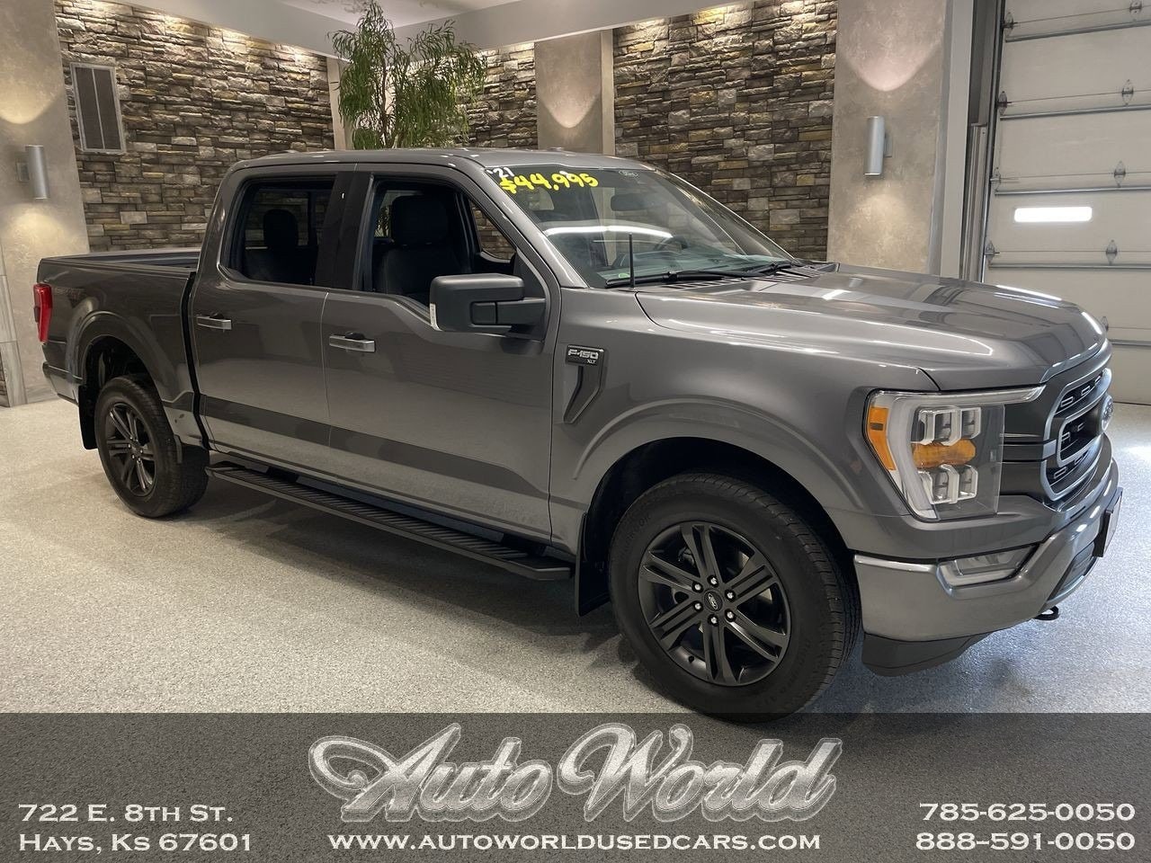 2021 Ford F-150 XLT's photo