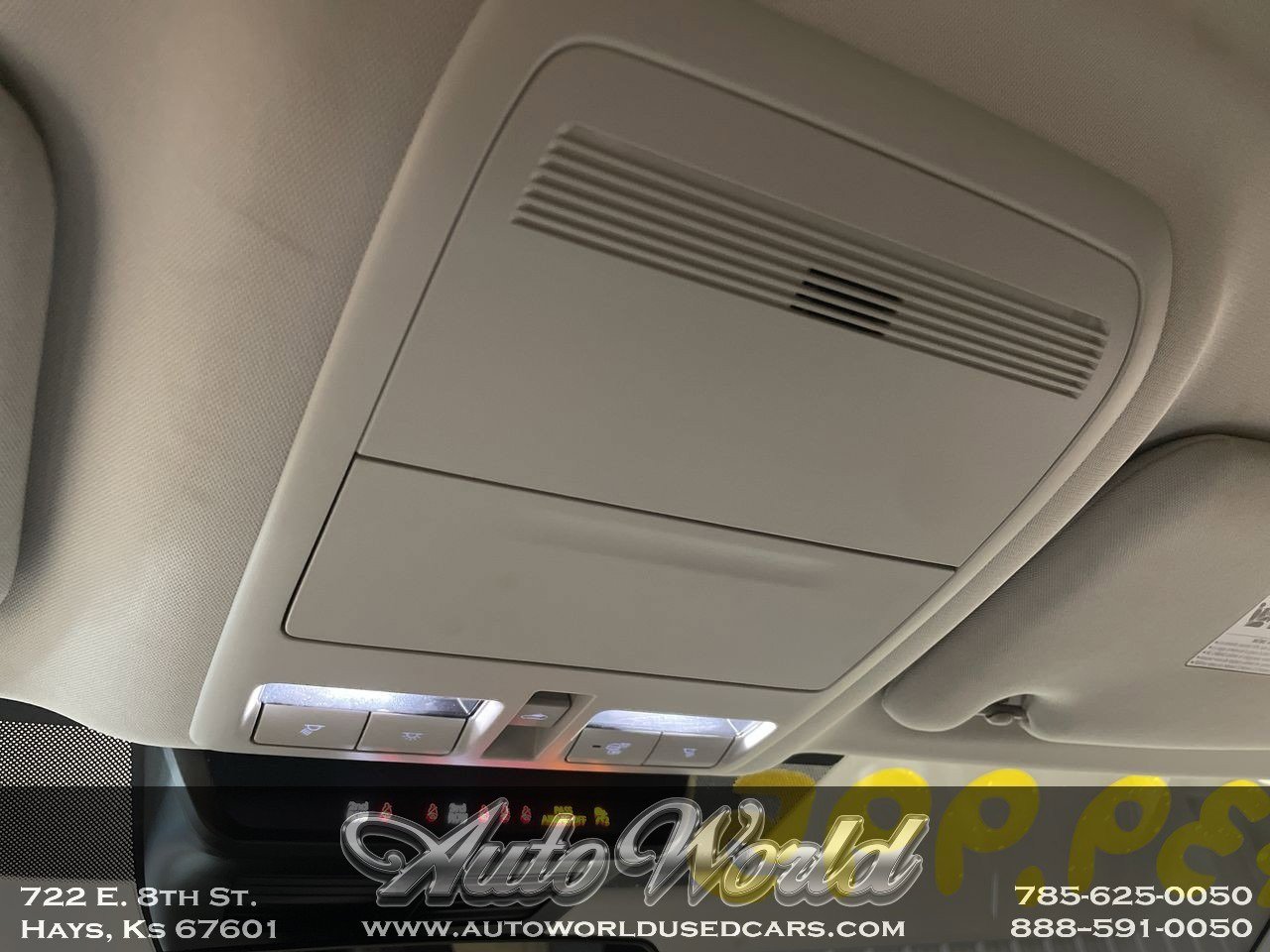 2025 Mazda CX-90 Preferred Package - Photo 13