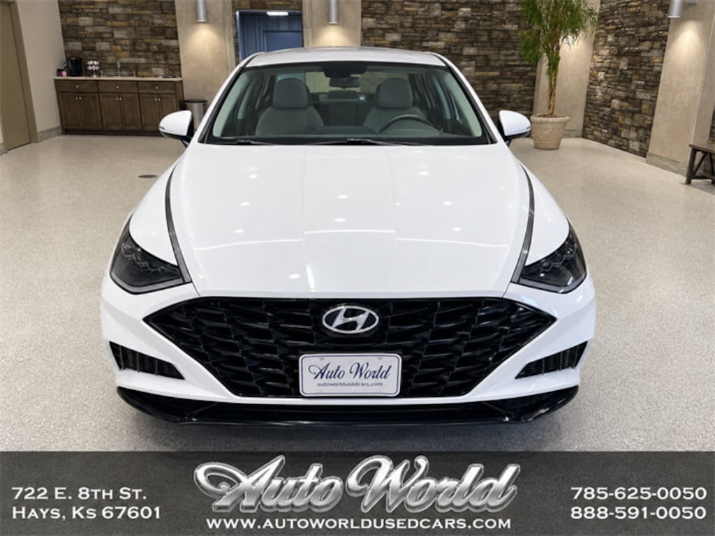 Used 2023 Hyundai Sonata SEL Sedan