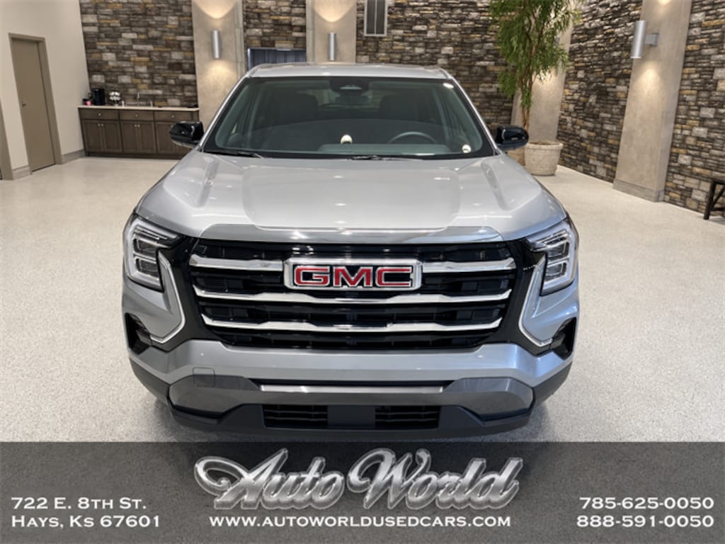 Used 2026 GMC Terrain Elevation SUV