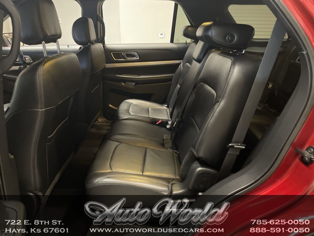 2016 Ford Explorer XLT - Photo 17
