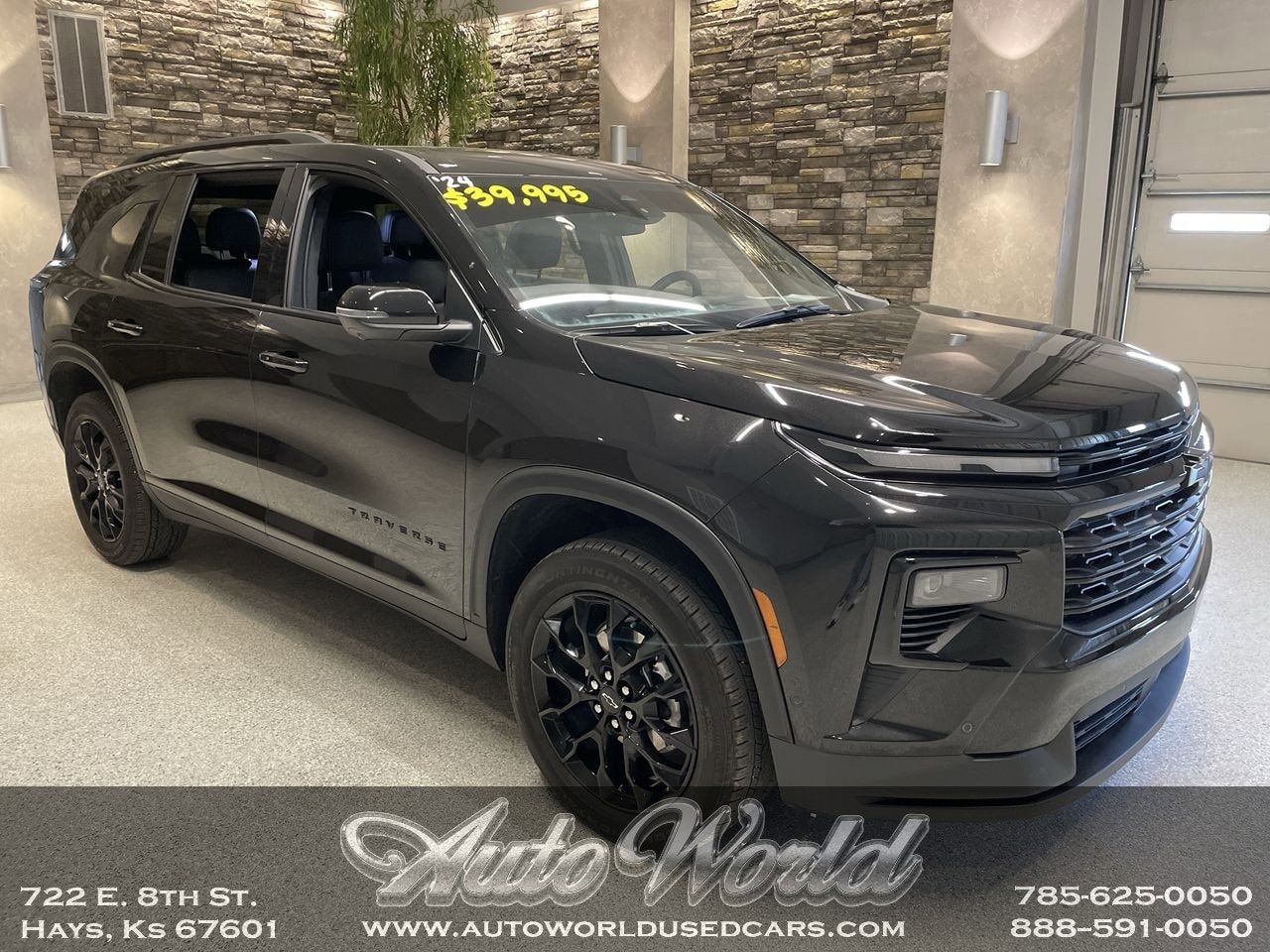 2024 Chevrolet Traverse FWD LT's photo