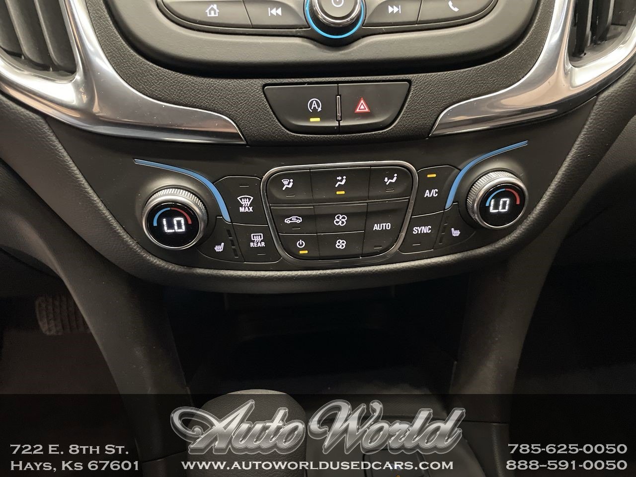 2022 Chevrolet Equinox LT - Photo 16