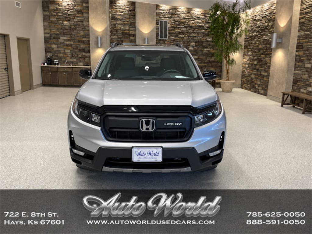 Used 2025 Honda Passport TrailSport SUV