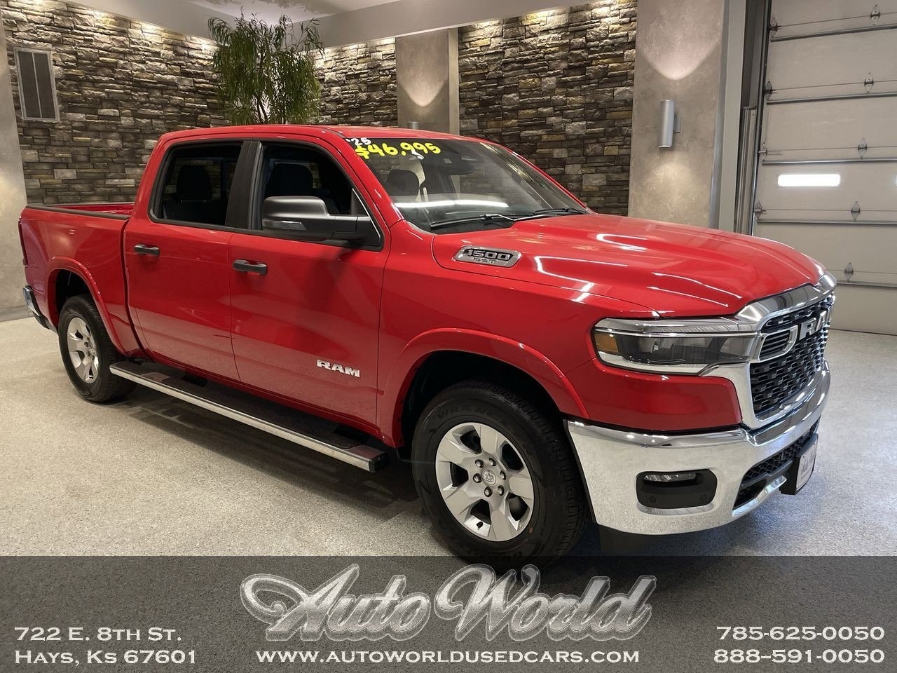 2025 RAM 1500 Big Horn/Lone Star 4x4 Crew Cab 5'7's photo