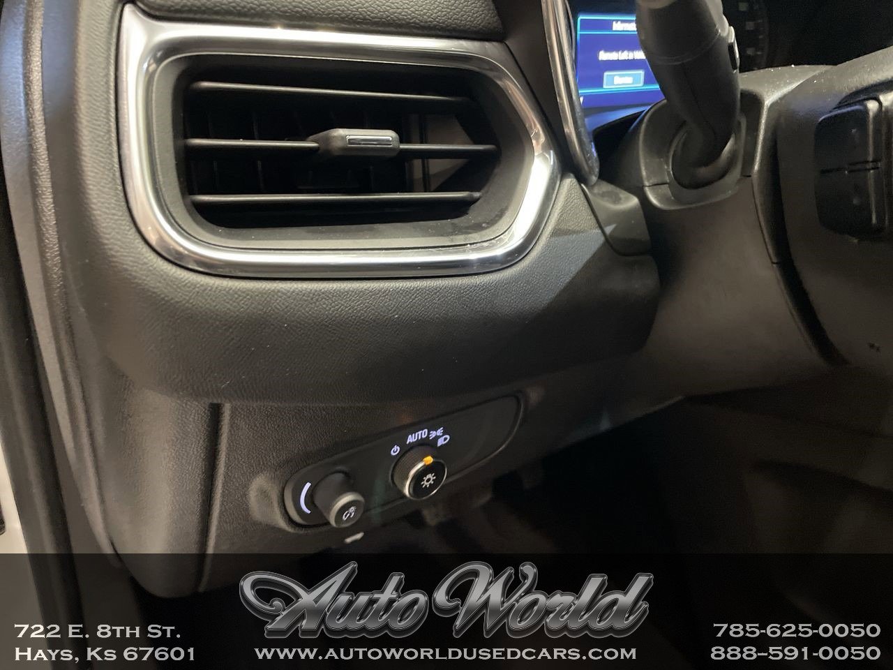 2022 Chevrolet Equinox LT - Photo 9