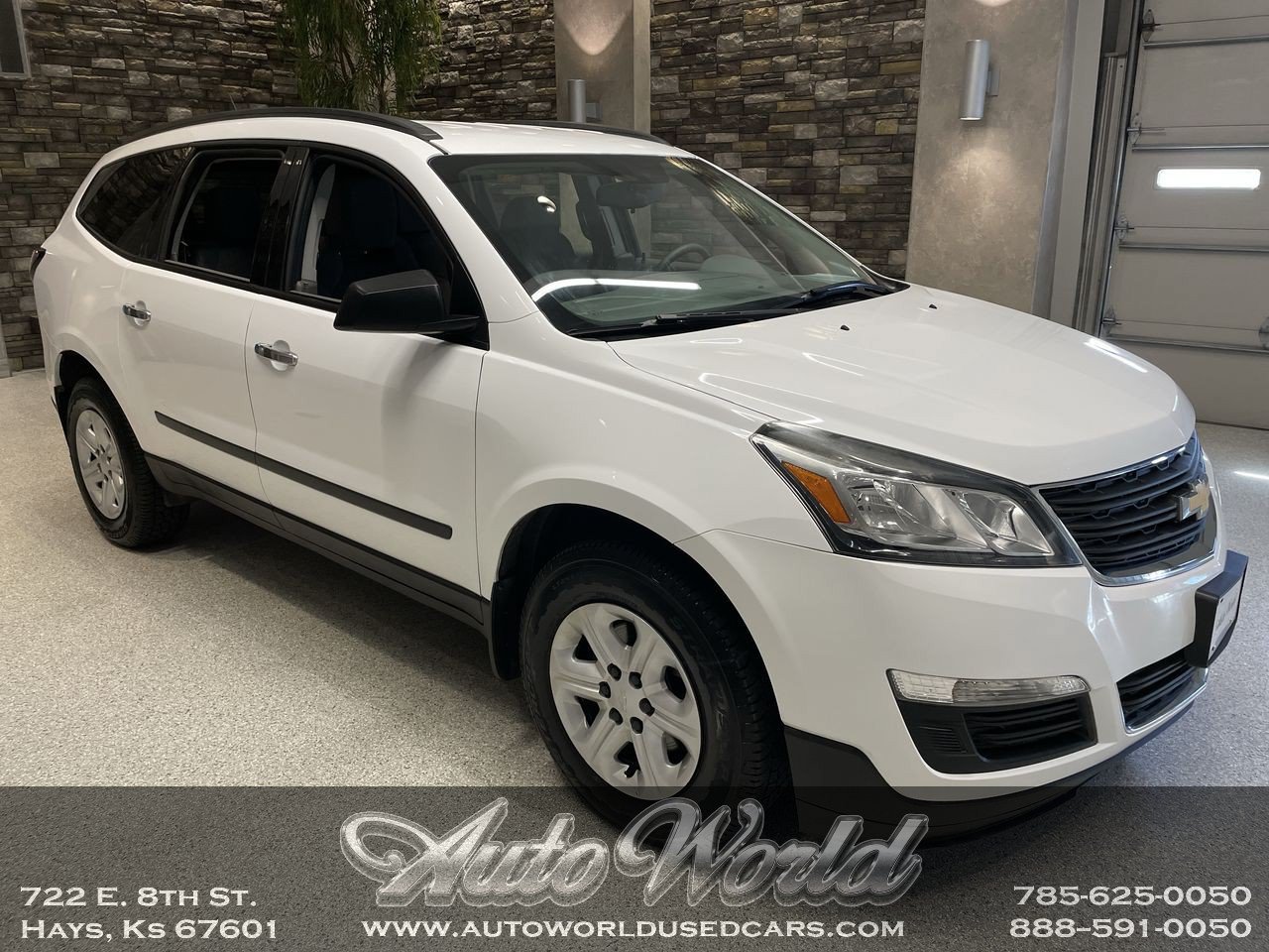 2017 Chevrolet Traverse LS