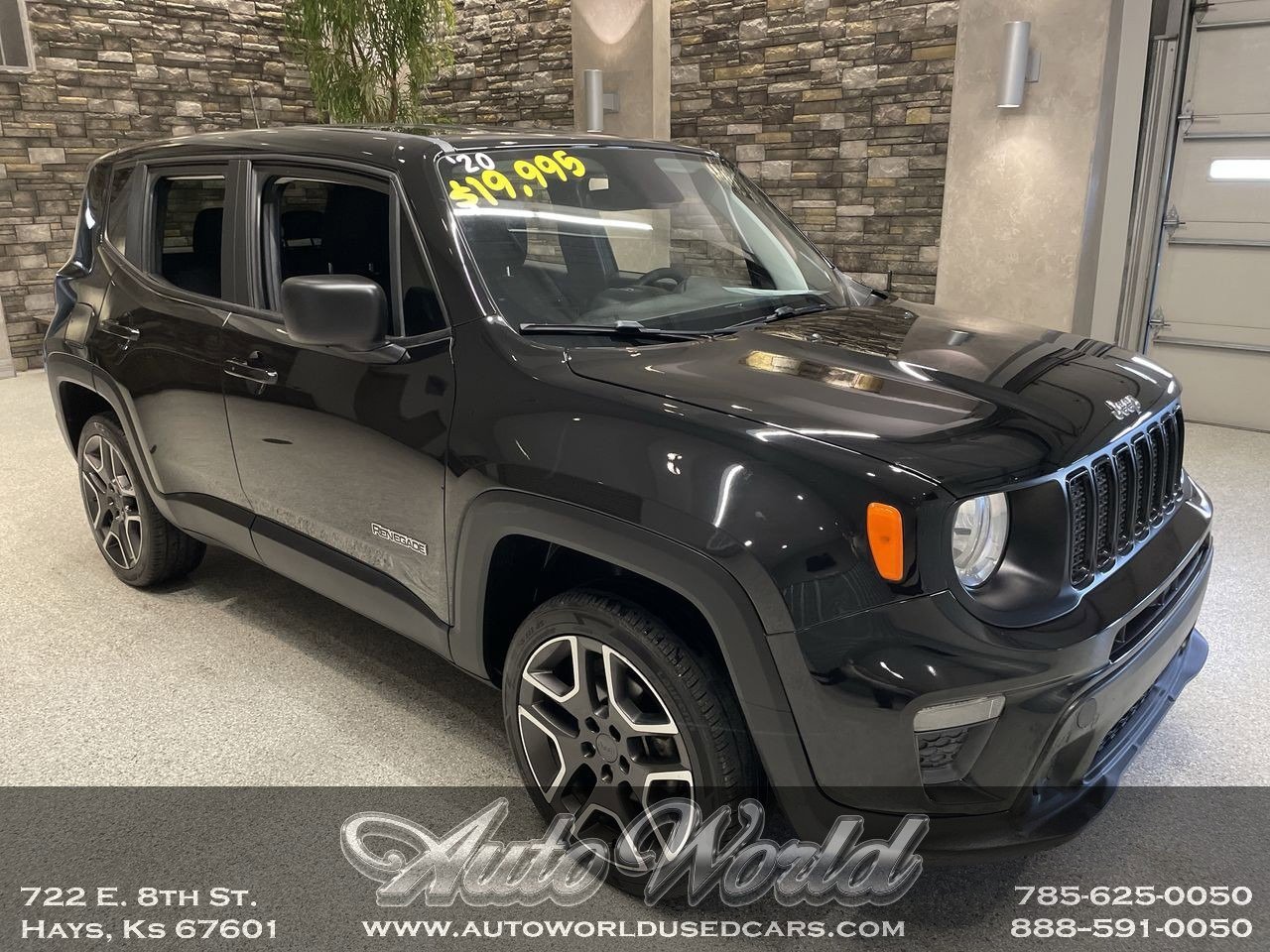 2020 Jeep Renegade Jeepster 4x4's photo
