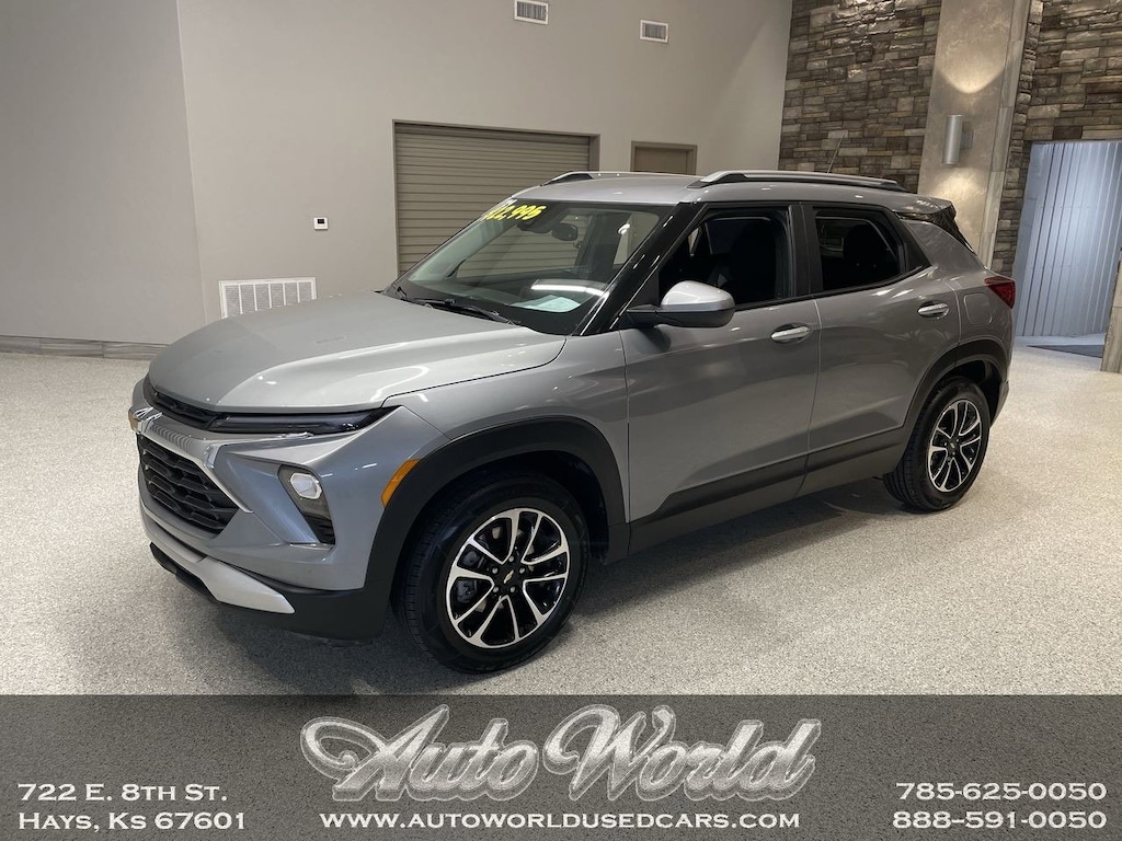 Used 2024 Chevrolet Trailblazer LT SUV