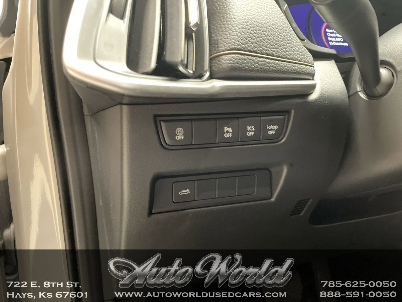 2025 Mazda CX-90 Preferred Package - Photo 9