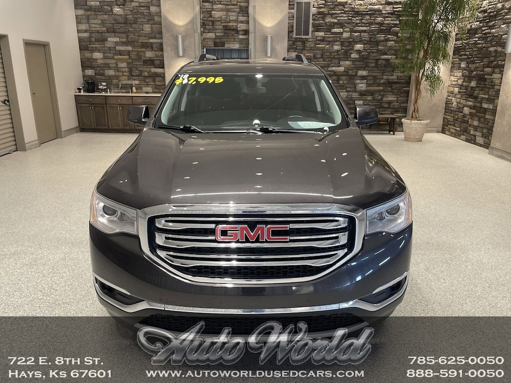 Used 2018 GMC Acadia SLE-2 SUV