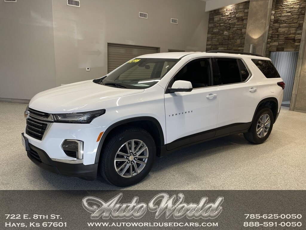 Used 2023 Chevrolet Traverse LT Cloth w/1LT SUV