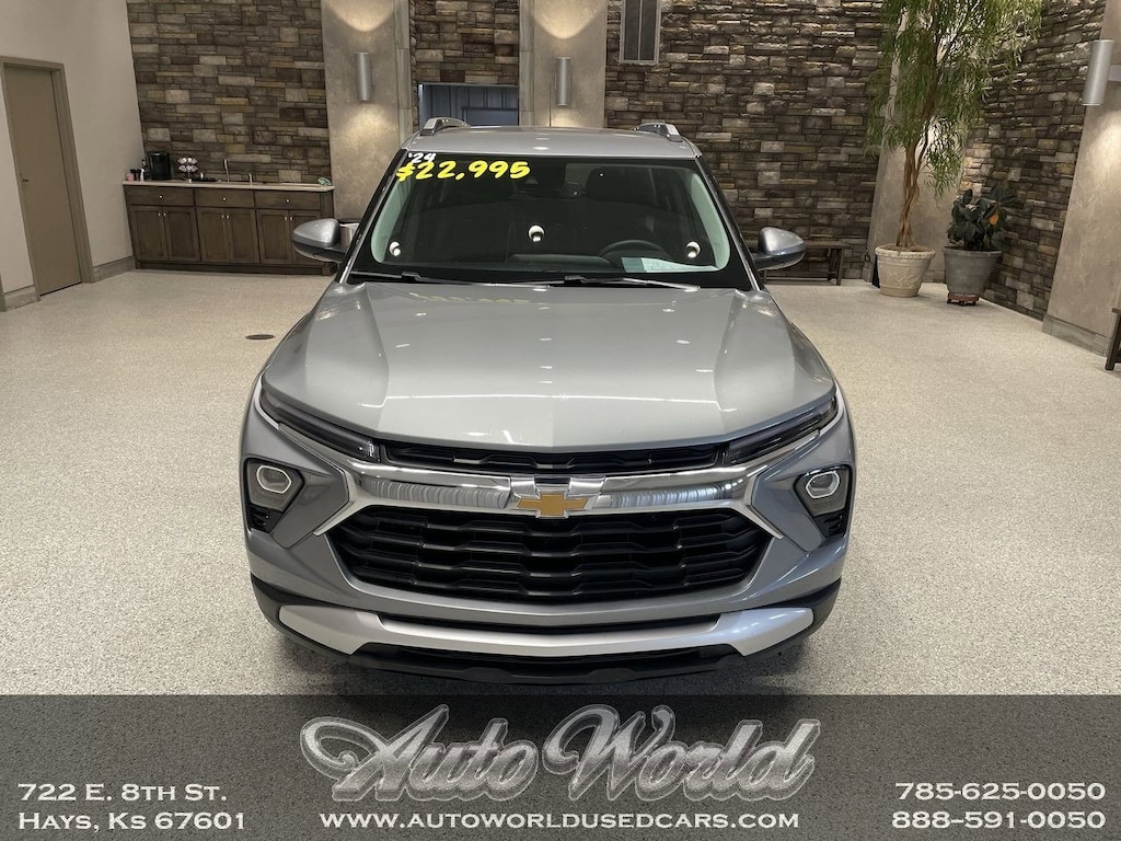 Used 2024 Chevrolet Trailblazer LT SUV