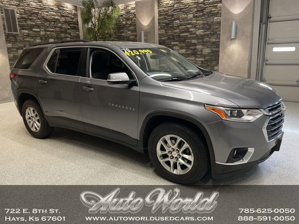 Used 2020 Chevrolet Traverse LT Cloth w/1LT SUV